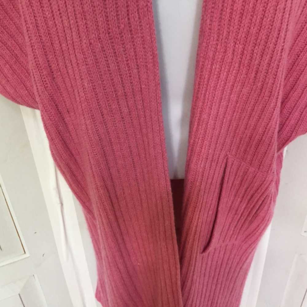 Sundance Pink Ribbed Knit Shrug - Picture 4 of 14